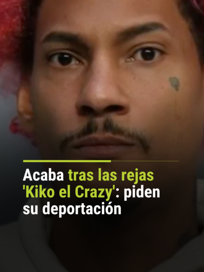 🔴 Tras las rejas termina el cantante ‘Kiko el Crazy’. Lo acusan de haberse robado un vehículo. El cantante dominicano conocido como ‘Kiko el Crazy’ fue detenido en la ciudad de Miami tras haber sido acusado del robo de un automóvil. 📺 No te pierdas Primer Impacto de lunes a viernes a las 5pm/4C por @univision. #Florida #Miami #KikoelCrazy#PrimerImpacto