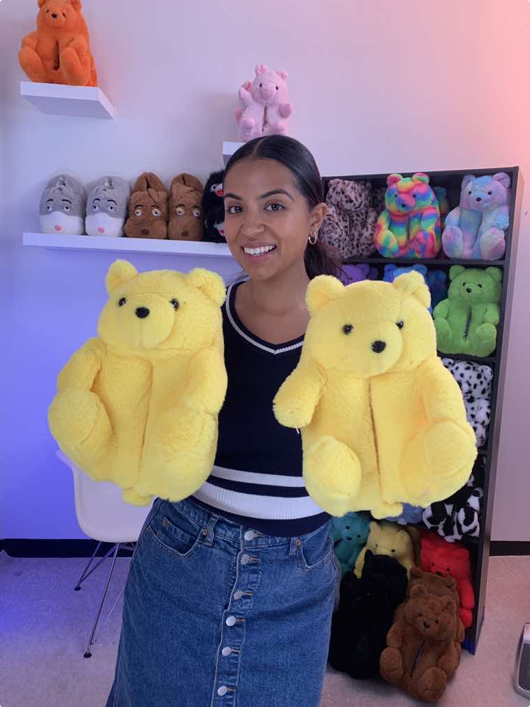 🐻🎉Bear Slipper for $10.99!! Only 200 available! Don’t miss out! 🔥💰🛍❤️💕🐻#bearslippers #fashion #slippers #kawaii #gift #gifts 