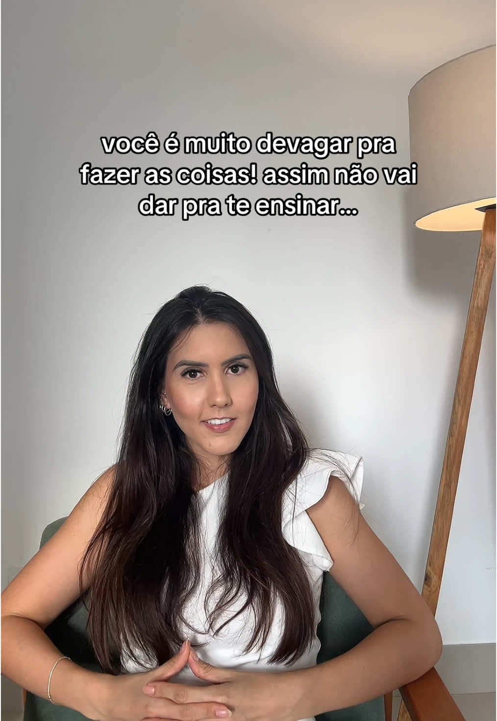 acontece por ai? Na terapia, podemos entender e lidar de uma forma mais saudável com os processos vividos por cada pessoa. ****Válido lembrar que: o trauma engloba muitos outros fatores, apenas um isolado não caracteriza. Procure ajuda profissional! O vídeo é apenas ilustrativo! #psicologia #psicoterapia #terapiaonline #psicologa #fyp #foryoupage #fy #psicólogaonline #terapia #brasileirosporai #brasileirosnaeuropa  #brasileirosnoseua #brasileirosnoexterior 