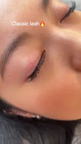 Classic Natural lash💖 #lbeautylashbgc  #eyelashextensions  #tiktoklashes 