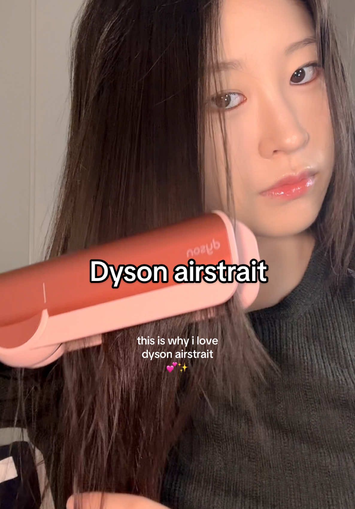 my hair becomes super shiny and bouncy too @Dyson USA #dyson #dysonairstrait #hairtok #kbeauty #beauty #makeup