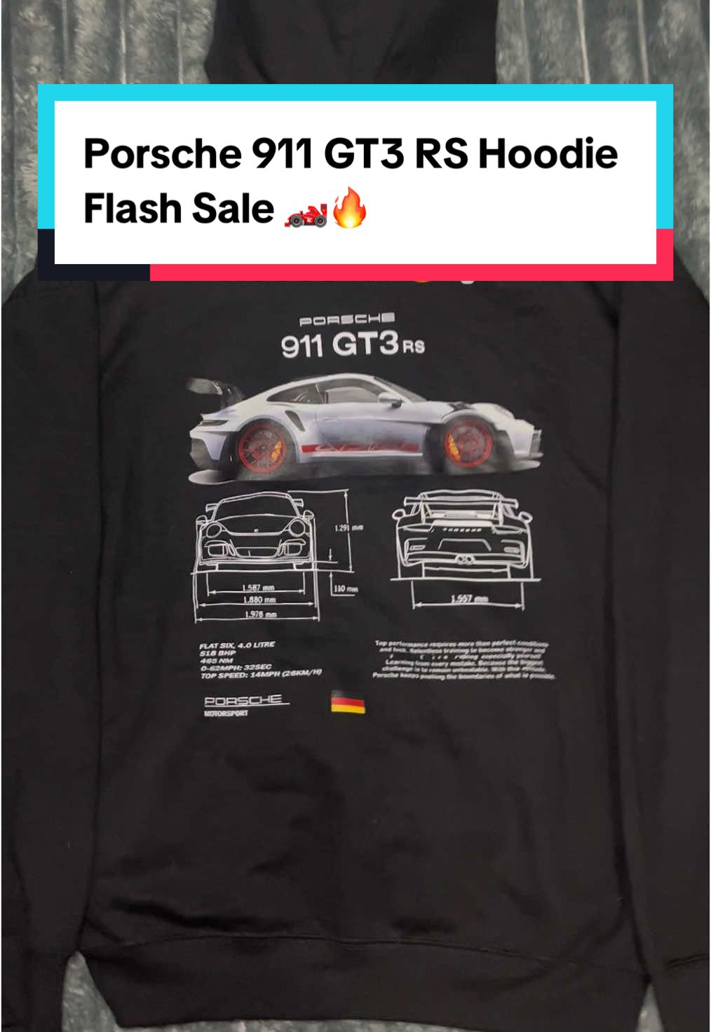 This hoodie is actually such a good gift idea 😭🔥 #porsche #porsche911  #hoodie #giftideas #giftguide #tiktokshopholidayhaul #tiktokmademebuyit 