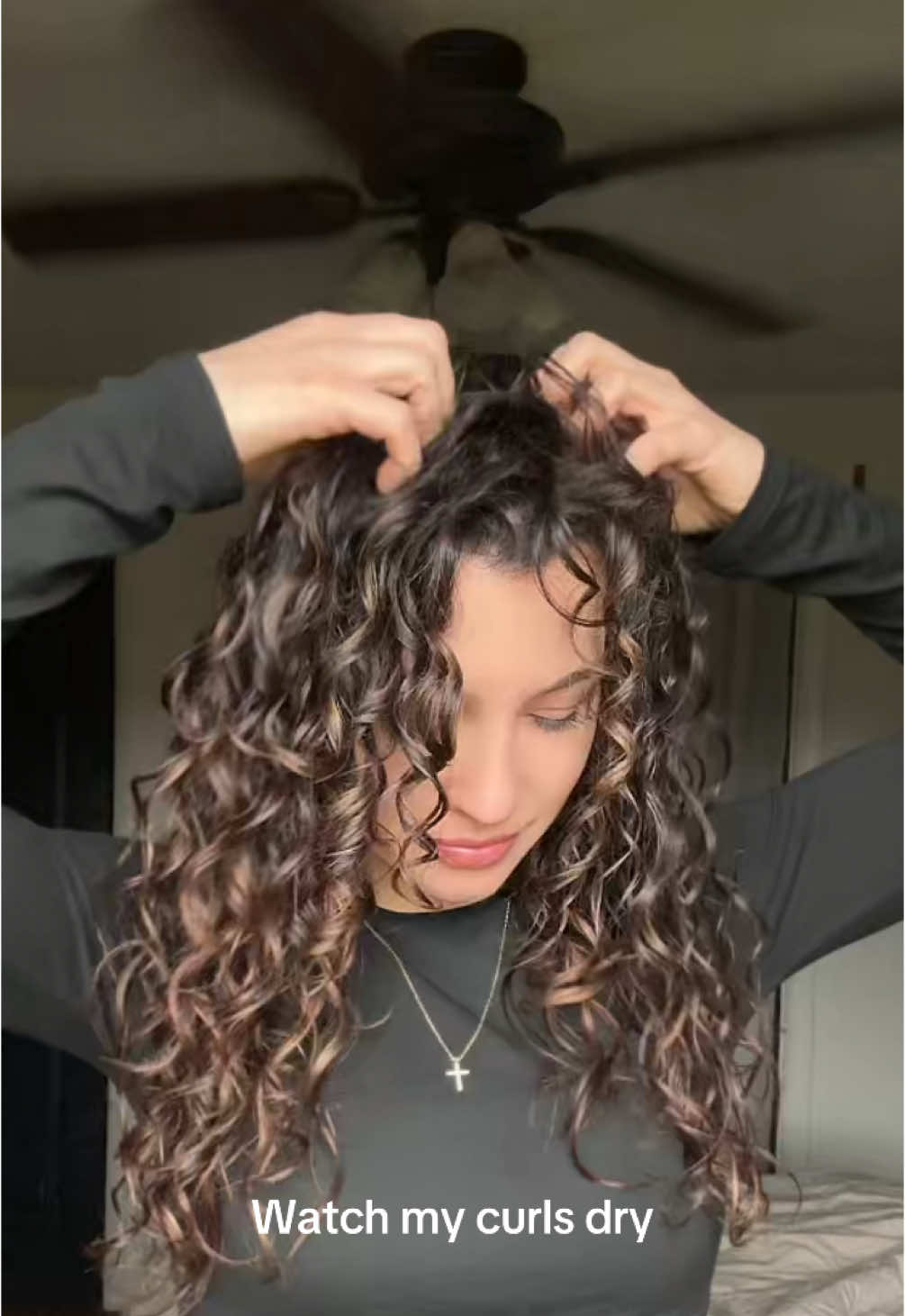 Crazy what a little curly hair routine can do for ya #creatorsearchinsights #curlyhair #curlyhairroutine #curlyhairroutineorder #brushstyling @BounceCurl @Nature Spell Inc 