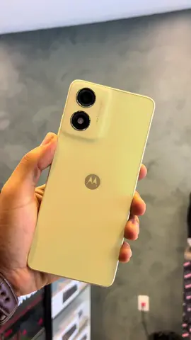 Essa é o aparelhos mais basico da Motorola, o Moto E14 #celular #celulares #smatphone #smartphones #motorola #viral_video 
