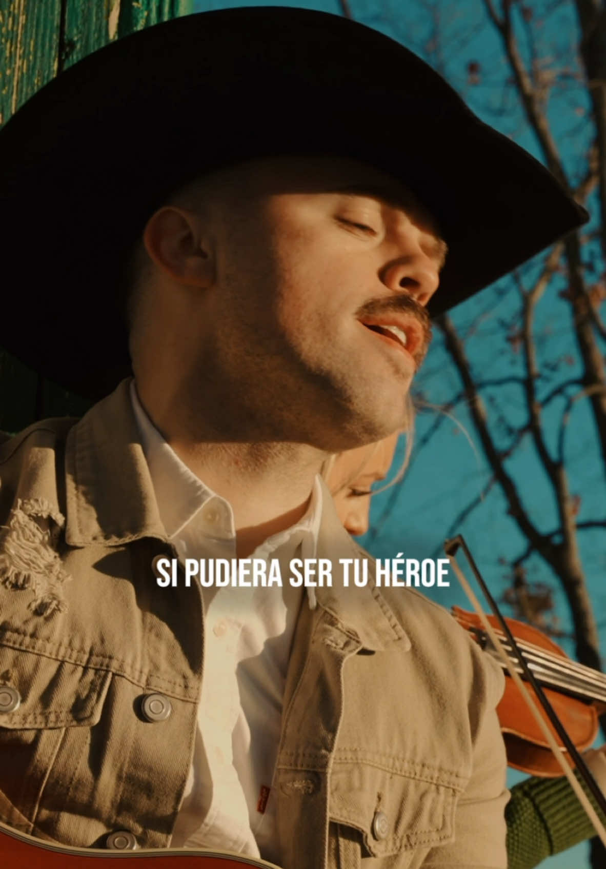 Quien es TU héroe? Mandale este video ❤️‍🔥🤠💍 #countrylatino #countrymusic #newmusicfriday #hispanictiktok #tiktokpartner @Chase Foster 