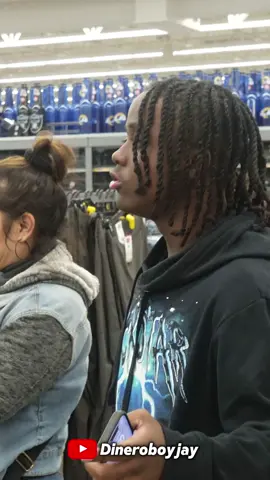 YT:Dineroboyjay #explorepage #viral #pranks #funny #walmart 