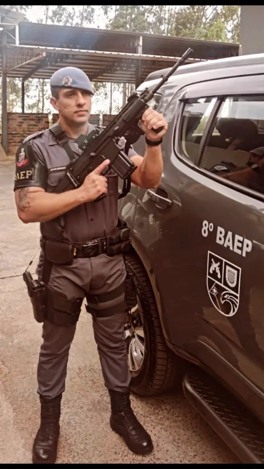 Para DEUS nada é impossível  Basta ter fé Obrigado senhor por mais um dia abençoado 👮‍♂️🙏