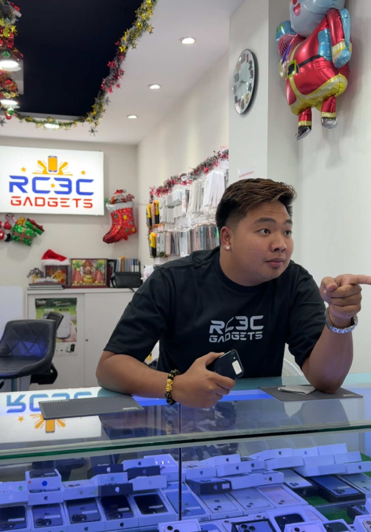 BOSS!? @Malupiton_2.0🍔🇵🇭 #malupitonintaiwan #rc3ctaiwan #malupiton #rc3cgadgets #swapphonetaiwan #rc3c 