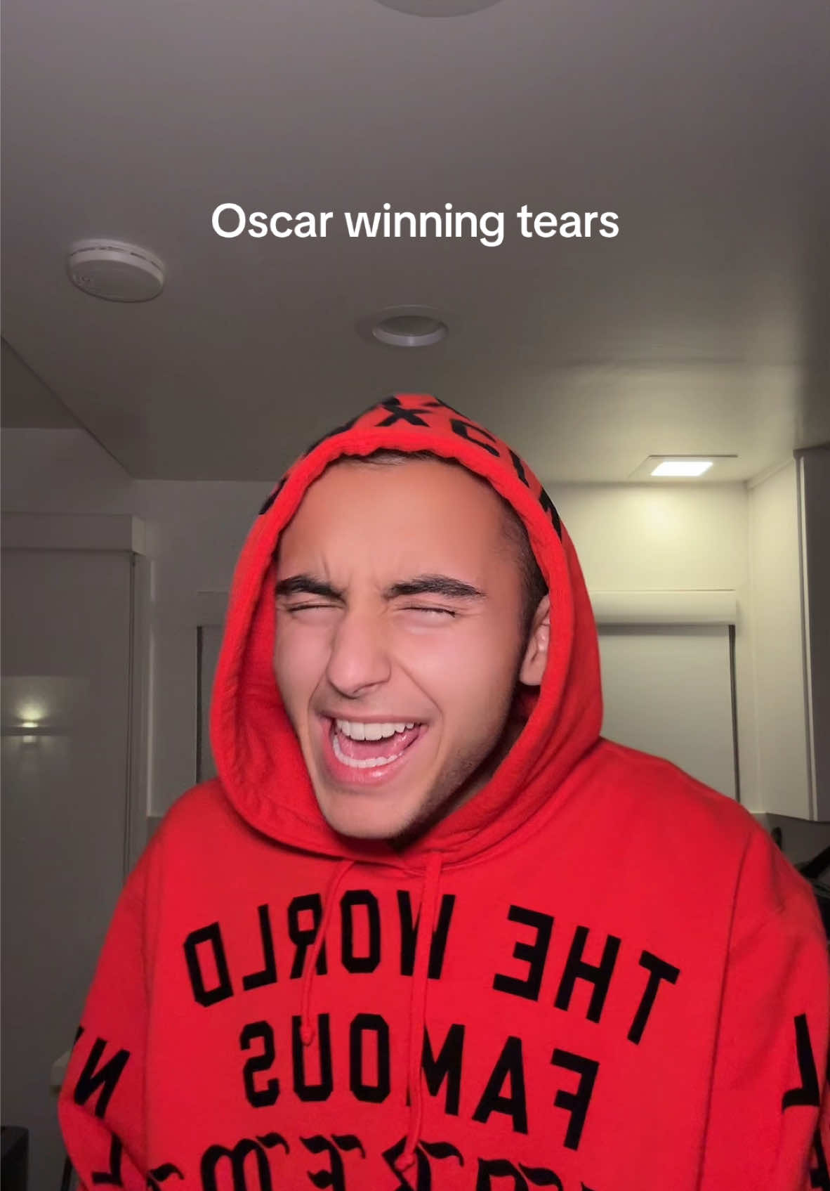 Oscar Winning Tears by @Raye  My baddddd for that ending i was so outta breath😭 #oscarwinningtears #raye #singing #cover #song #singers #fypviral #viralvideos 