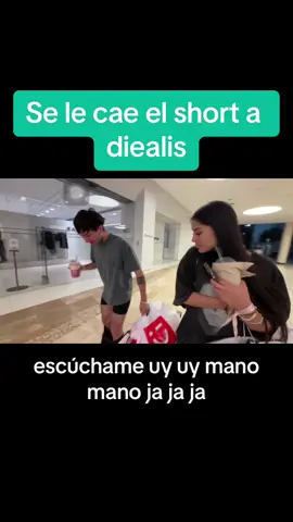 Se le cae el sjort a dialis #dialis #milenka #dieslis #zully #short #cae 