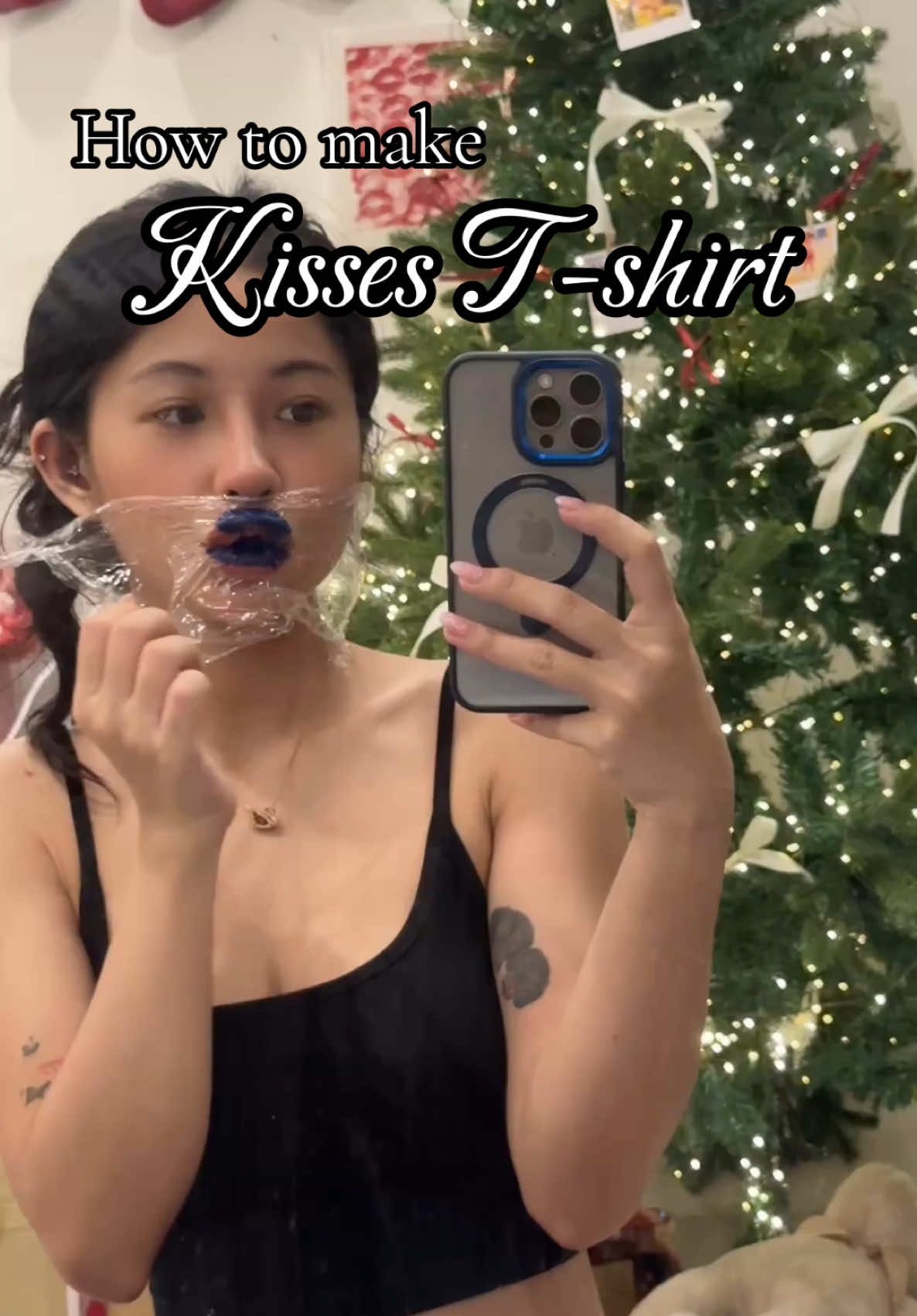 Viral Kisses T-shirt tutorial💋 Hướng dẫn làm áo nụ hôn trên nền áo đen 😍 Màu trên vid là xanh dương - nhũ trắng ạ Nếu không có thời gian làm shop cũng nhận làm lun ạ