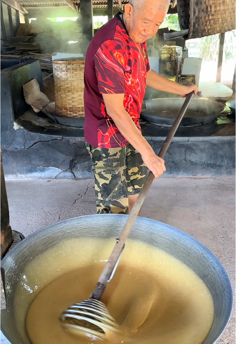 Grandpa‘s Old Way Coconut Sugar Making Process 📍Coconut sugar house เตาไทยเดิม2 https://maps.app.goo.gl/J9PDTxYUPa1uw9CR8 83 หมู่3 Bang Krabu, Bang Khonthi District, Samut Songkhram 75120 ⏰ 8 am open #coconutsugar #sugar 