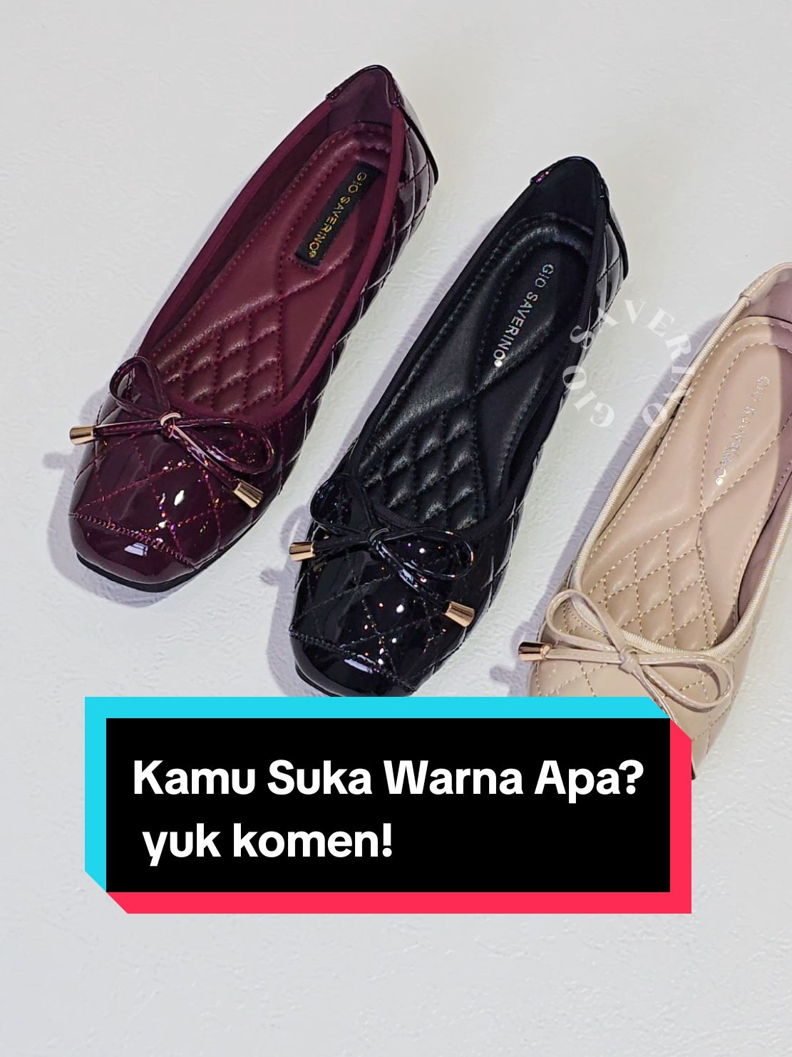 Flat Shoes Gio Saverino yang dipakai pasti menyala dan berkilau! #Giosaverino #sepatuwanita #flatshoescantikk #sepatucewek #sepatumurah #flatshoes #shoes #shopmaster #sepatuguenih #megaguncang1212 