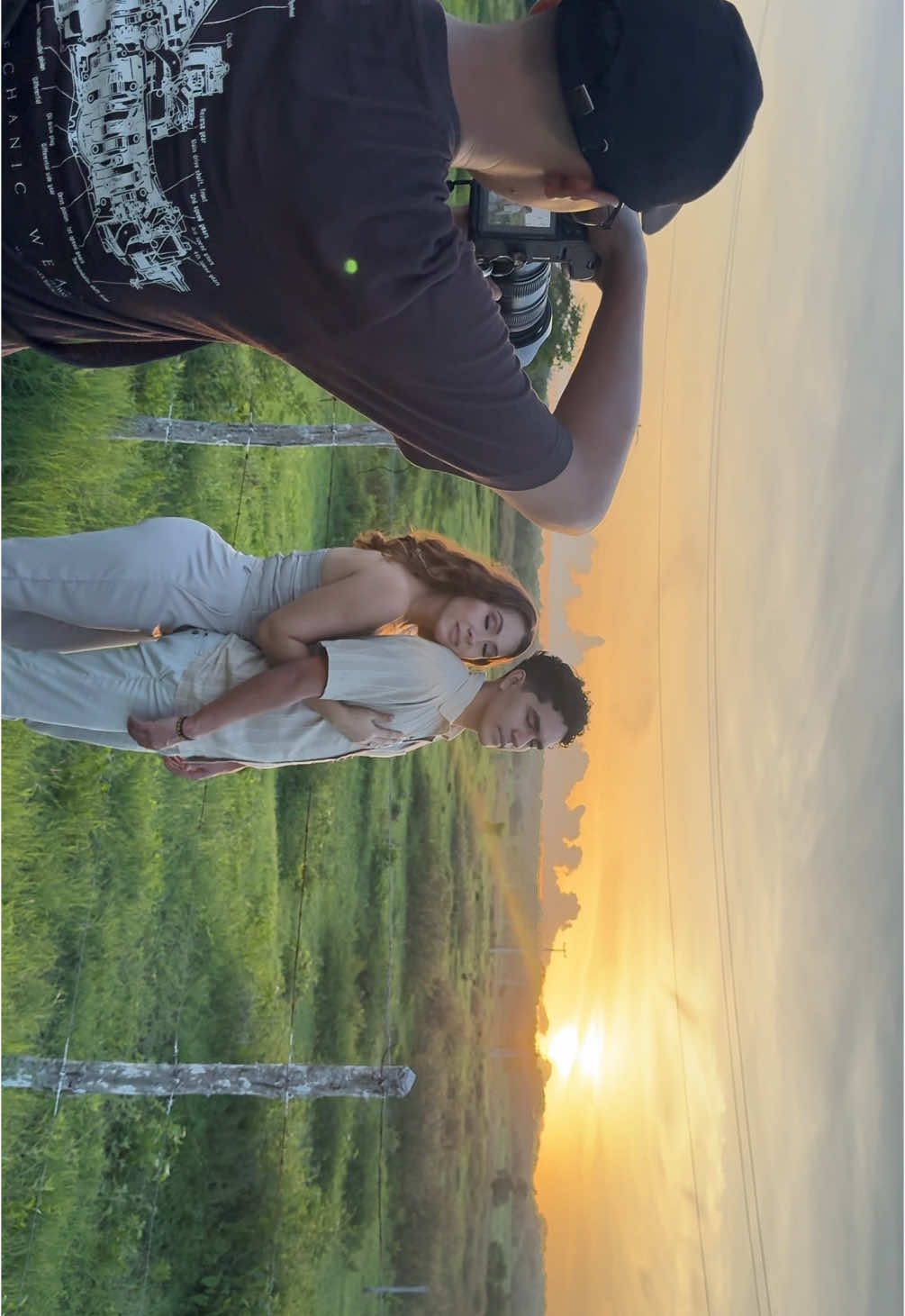 Sesion save the date Valeria & Alcindo #tampico #tampicotamaulipas #parejas #fotos #sesiondefotos #sesionsavethedate #boda #moments #canon #fotografo #fotografia #canon #atardecer 