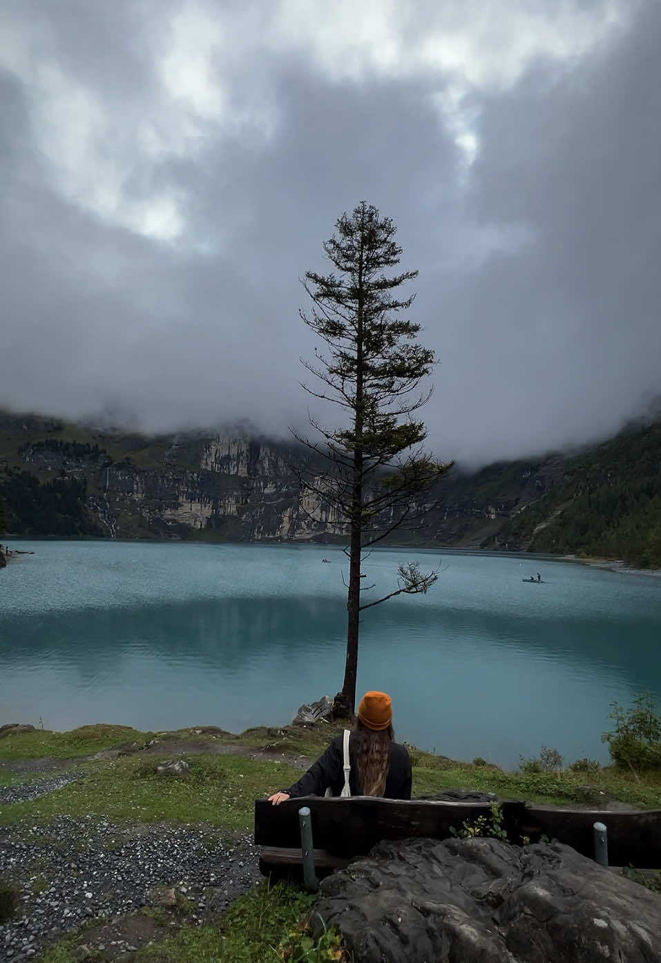 Switzerland🇨🇭 📍Oeschinensee Kandersteg–Oeschinensee cable car – The cable car is in operation daily from 8:30 a.m. to 6:00 p.m. Toboggan run: Closed for safety reasons due to wet weather. Hiking trail valley station – Oeschinensee (A) Open – Hiking time approx. 90’ – The hiking trail to Oeschinensee is accessible with good footwear. No strollers. Electric taxi in operation, first trip 10:45 a.m. from the mountain station Boat rental: open – 10:30 a.m. to 5:00 p.m., in bad weather on request #mountains #viralvideos #wintervibes #switzerland🇨🇭 #oeschinensee #viraltiktokvideos 
