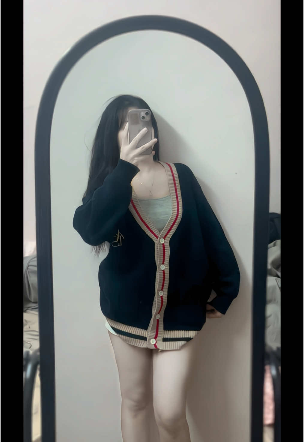 Oops #xh #xuhuong #OOTD #cardigan