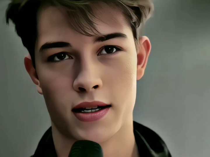 Francisco Lachowski Scene Pack 4k Topaz Quality|Fashion Slowed #edit #lookmaxxing #franciscolachowski #jordanbarrett #viral #chico #fyp #foryou #clips 