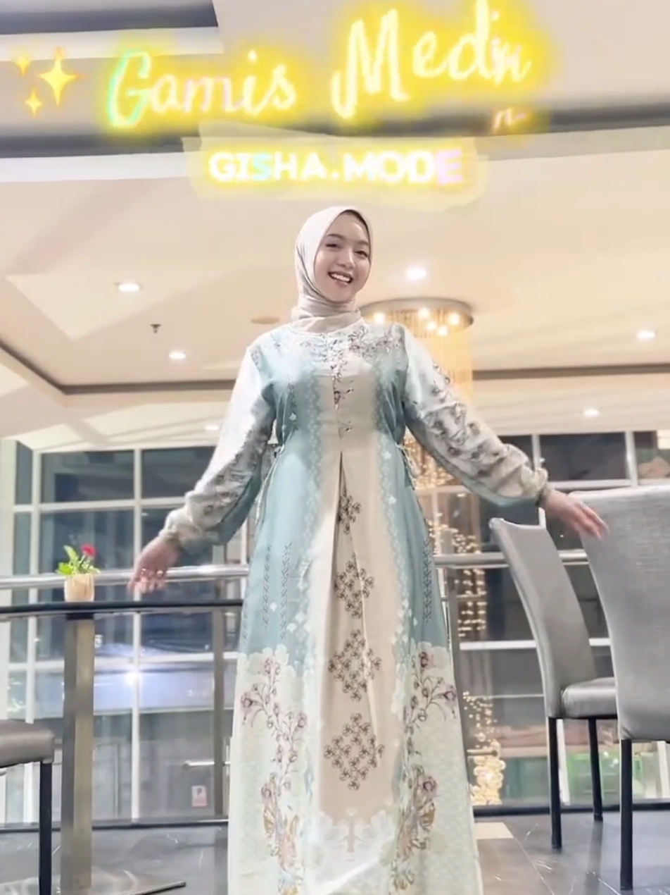 Diginyanggg bana diginyang bana... Jangan sampai ketinggalan Promo Guncang 12.12  malam ini ‼️💖#ootdmuslimah #lewatberanda #gamismotif #rekomendasilebaran #dressbestseller #gamislebaran2025 #promoguncang1212 