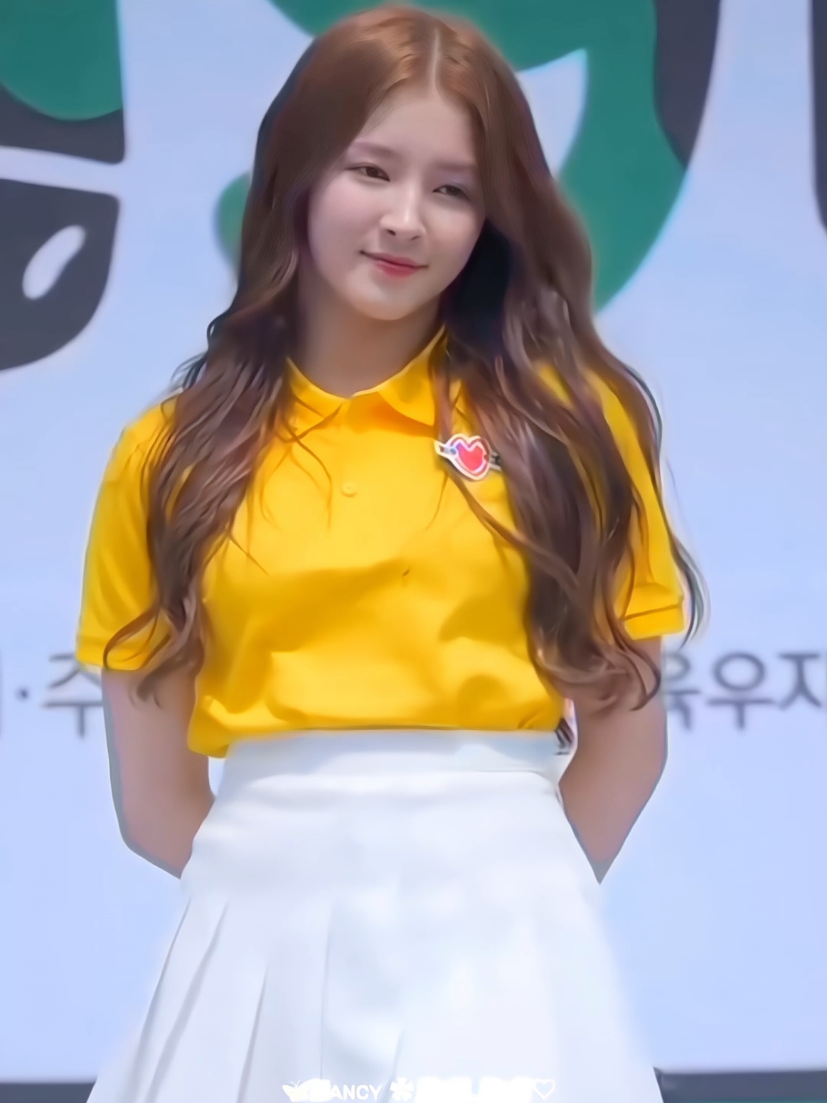 Tomar favorite colour ki 🙂 Oh my cutei 😍😘😩 nancy queen 👑 #nancy #nancymomoland #kpop #viral #foryou #unfreezemyacount #fyp #4k @TikTok @For You @For You House ⍟ @TikTok Bangladesh 