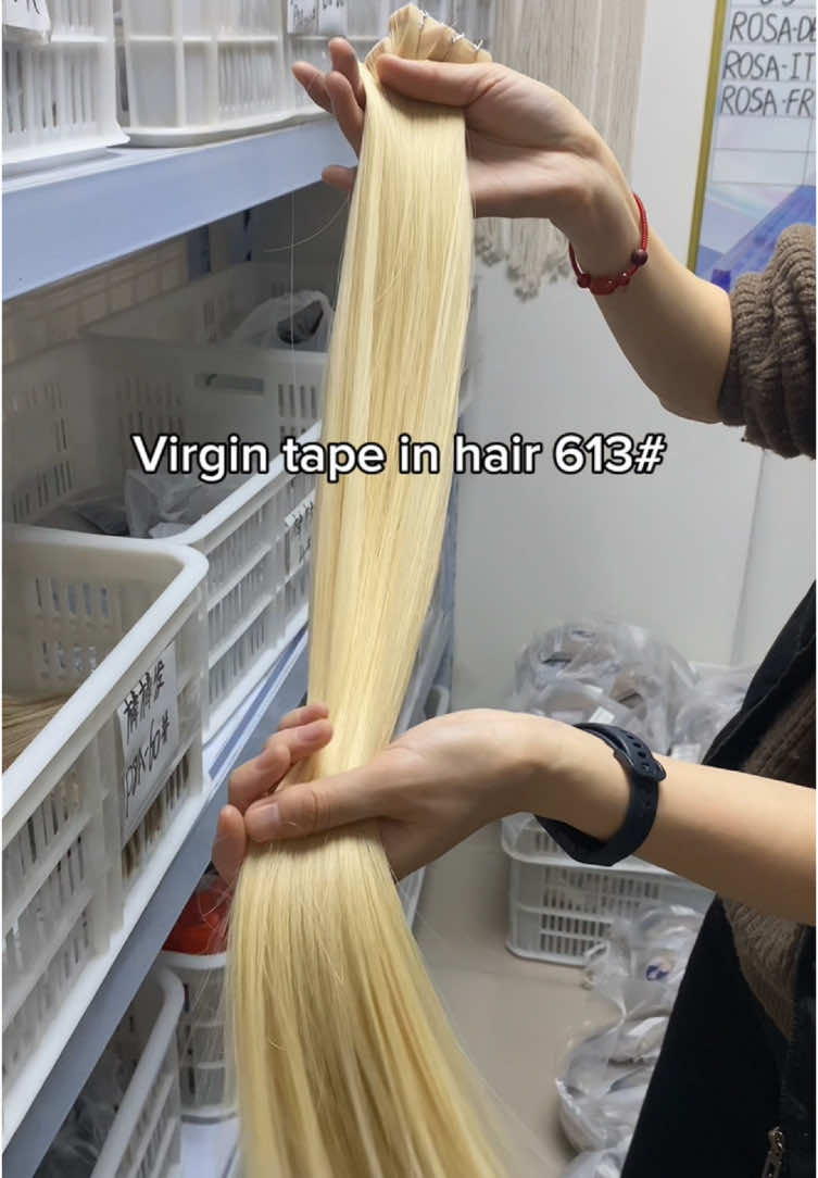 Virgin tape in hair beach blonde color #613 #virginhumanhair #hairextensions #tapeinextensions #hairproducts 