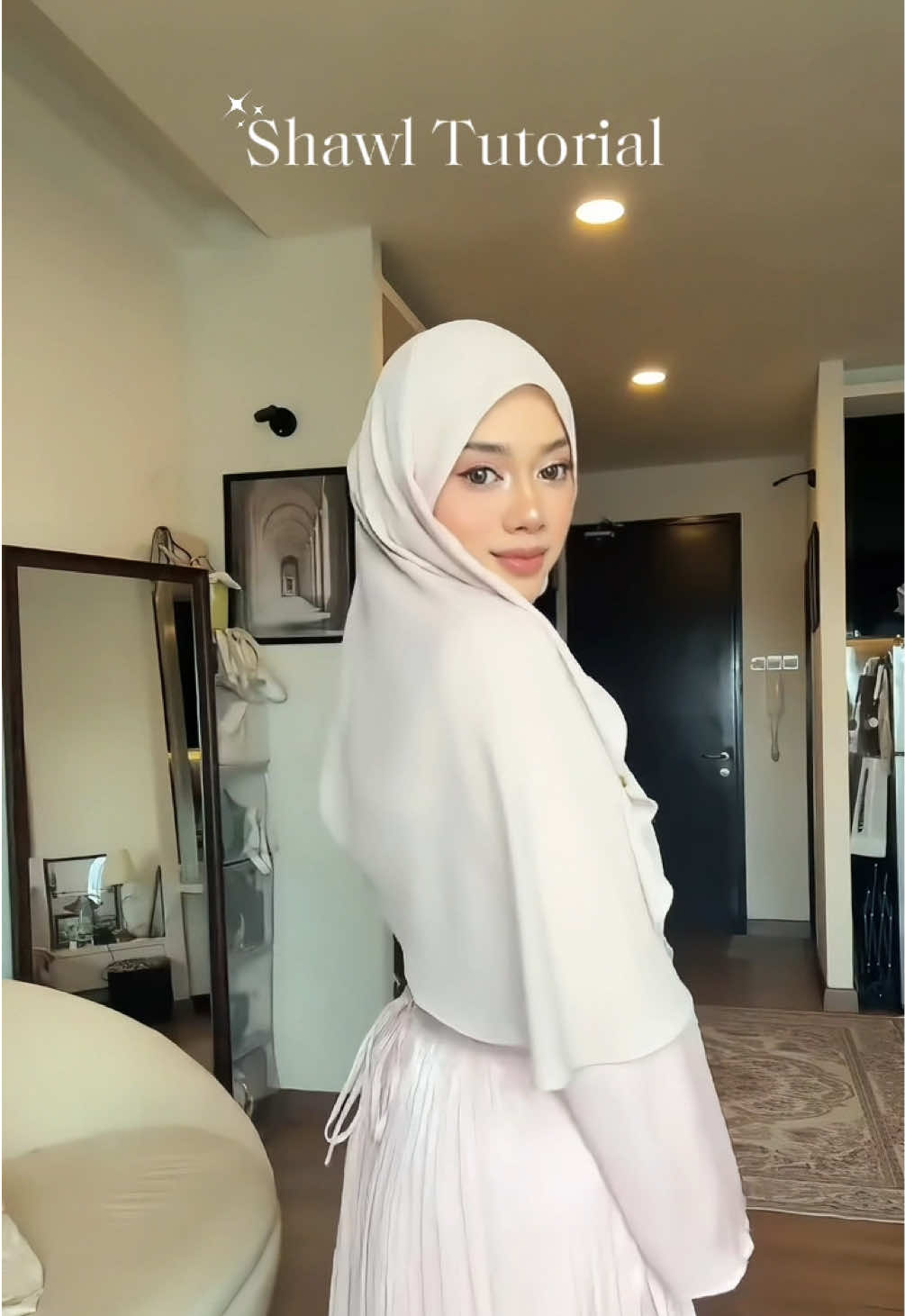 1 style 3 looks #shawltutorial 🕊️ shawl from @SN Collection. 