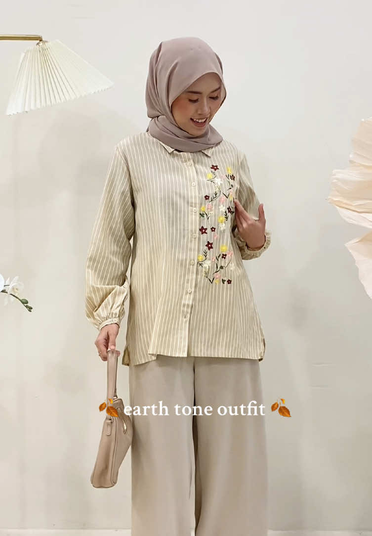 Kemeja ni nampak mahal walaupun sebenar nya mur je 🙊 sulaman memang quality top 🤩 #OOTD #fyp #fypp #trending #racuntiktok #outfitideas #fyp #TikTokShop #zucca #zuccabutik #blousewanita #tiktoktainment #outfitinspo #TikTokFashion #malaysia #belisekarang #malaysiatiktok #jomsapotlokal #jomsupportlocal #sapotlokal #supportlokal #supportproduklokal #zuccalokalbrand #TikTokShopMY #JomLokal #kurungmoden #raya2025 #kurungcantik #kurung #kurungraya #kurungviral #bajuRaya #1212yearendsale #1212tiktokshopping #1212megasale #tiktokshop1212megasale