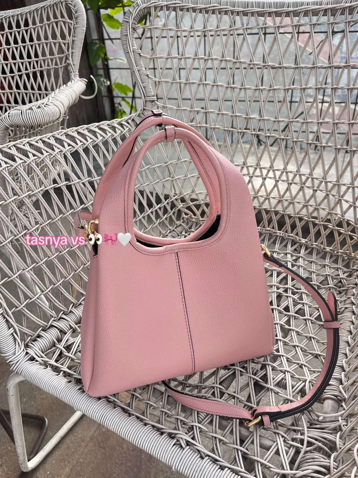 bag link no 281, ini brand lokalll cakeup poll😭🤍#pinkbag #pinky #taspink #coachlana #pink 