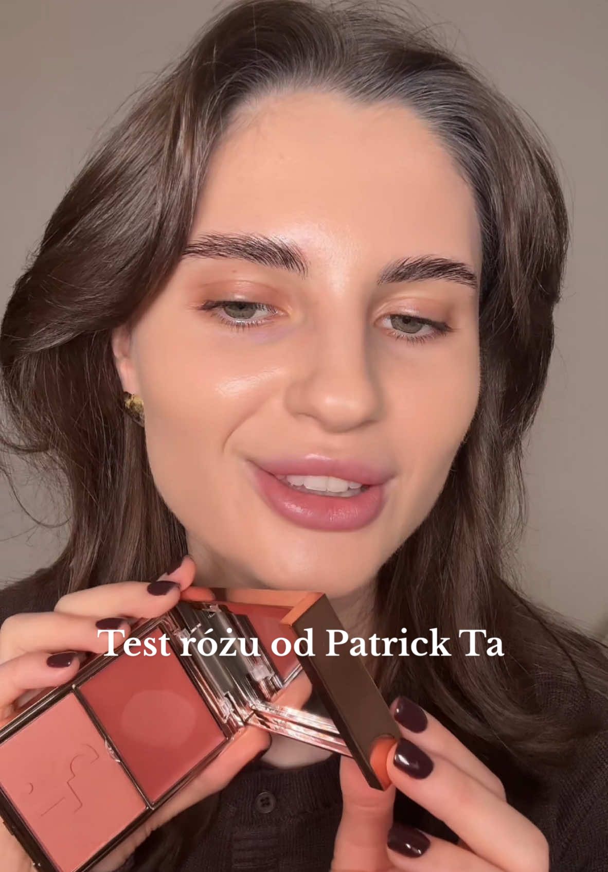 Test różu od @Patrick Ta Beauty  #patricktabeauty #patrickta #cultbeauty #creamblush #creamblushreview 