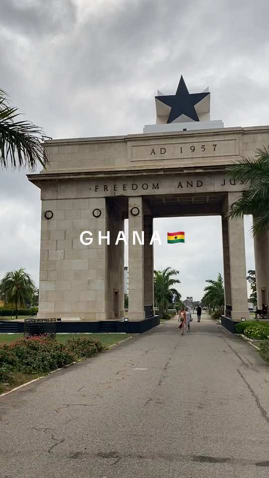 back to the motherland 🇬🇭 #ghana #motherland #africa #blackstargate #accra #botifalls #fyp #traveltiktok #holiday 