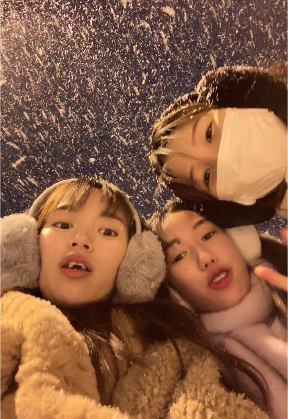 #viraltiktok #雪 #viraltiktok #ခလေးဆိုးလေး များ ❄️❄️❄️