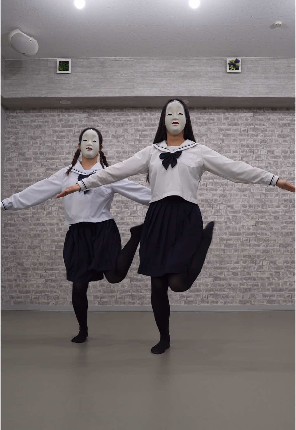 Creepy?x2 ​⁠@じゅりっこダンス部 #alarmdance #samsung #alarm #youtubeshorts #reels #tiktok