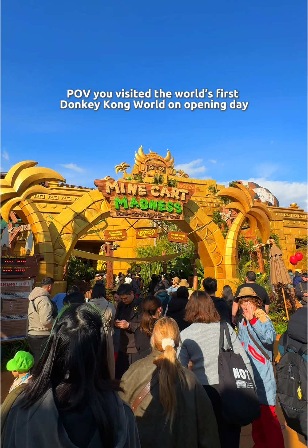 First look at the new Donkey Kong World in Universal Studios Japan! 🦧 This is a new expansion to the popular Super Nintendo World, and will also be featuring the world’s first rollercoaster that “jumps”! #donkeykongworld #donkeykong #universalstudiosjapan #usj #ドンキーコングカントリー #子連れUSJ #japan #osaka #themepark #nintendo 