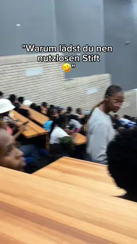 Er ist nicht nutzlos…😭💔📝