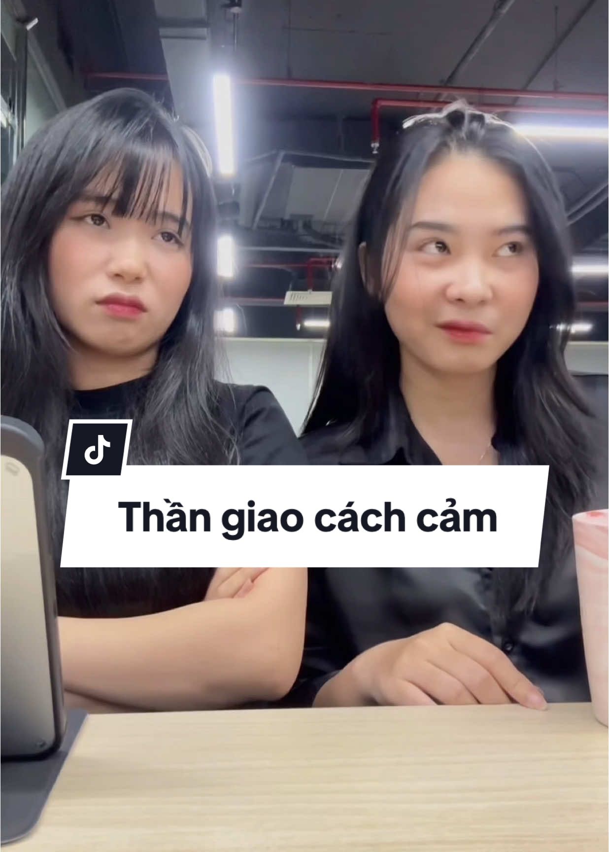 Chị em văn phòng nấu xói chỉ bằng một ánh nhìn #dilamcogivui #chiem #genz #officelife #vuinhonhaihuoc 