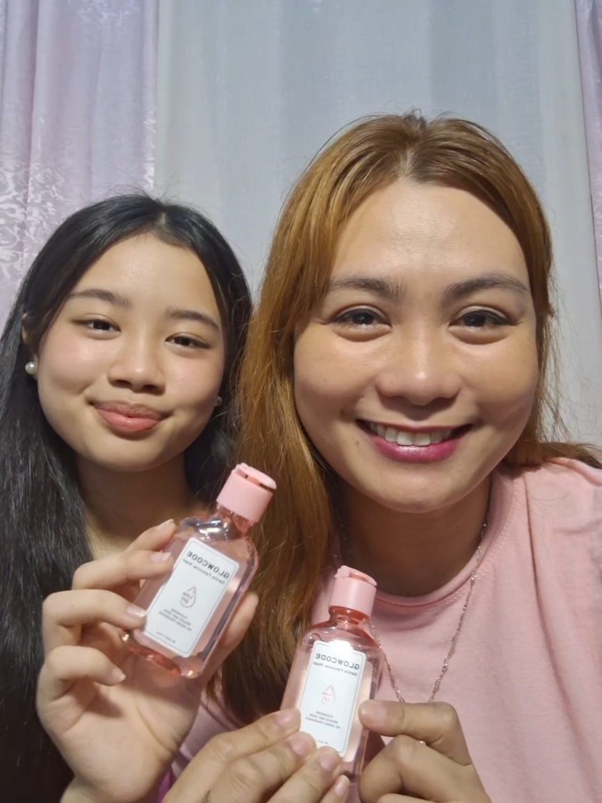 As a mom, the best gift we can give our daughters is to educate them about proper hygiene habang bata pa sila💕