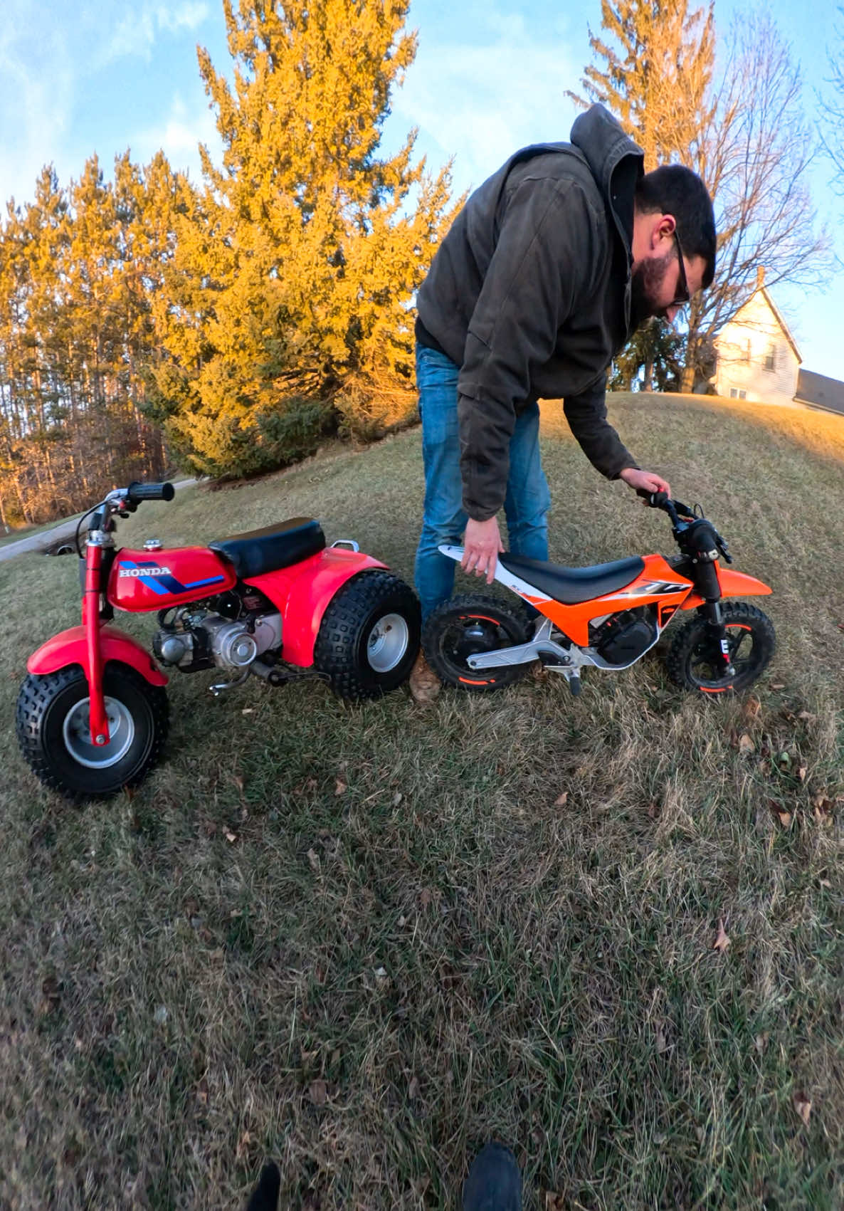 Links first day on the new KTM SX-E 2 kids electric dirtbike #ktm #sxe2 #e2 #electric #dirtbike #kids 