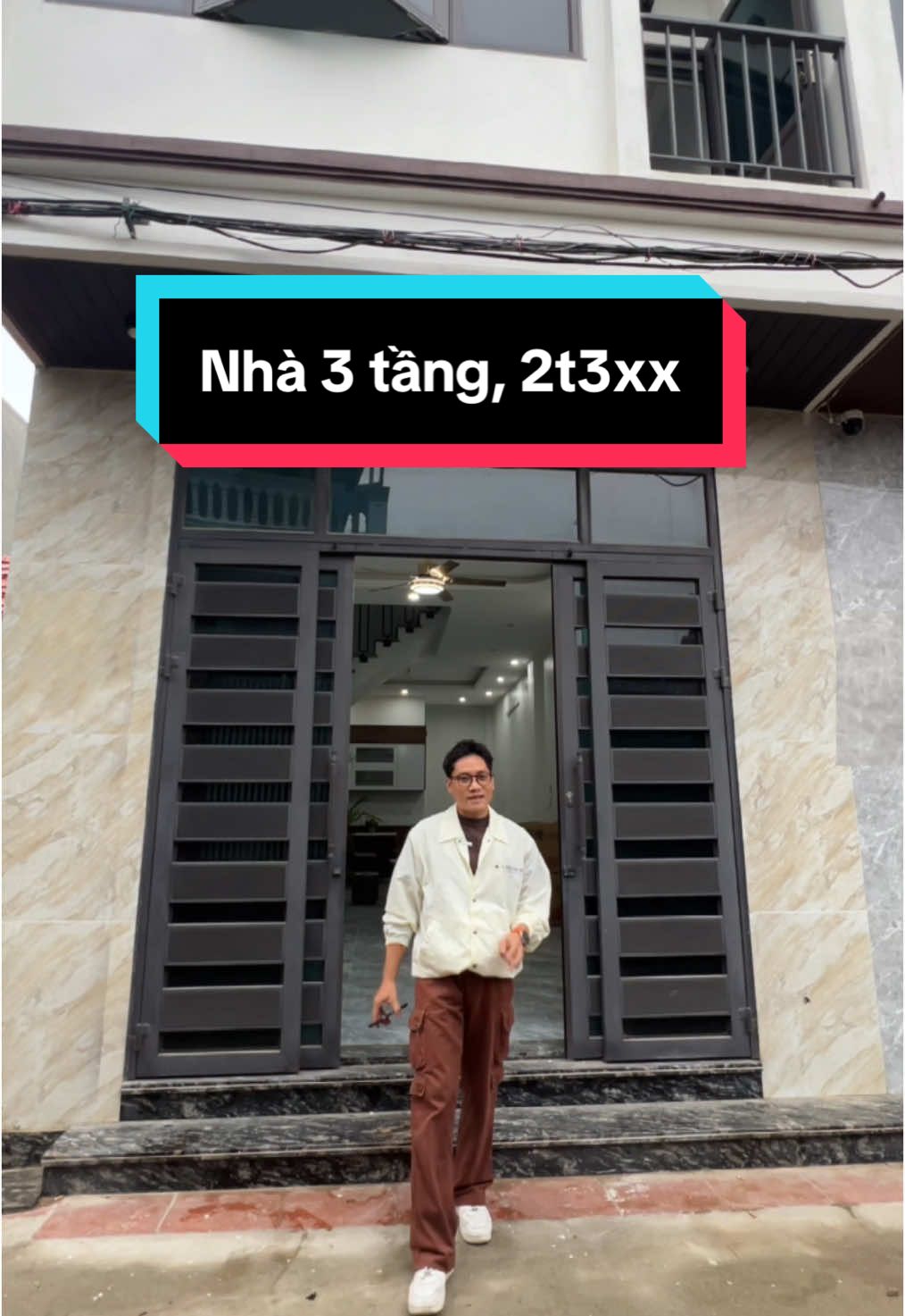 Ngà 3 tầng 50m2, hướng Đông Nam thoáng mát, 3 phòng ngủ, 3 wc. Sau trường cấp 3 Lam Sơn, chợ Đông Thành, cạnh trục đường Nguyễn Công Trứ và Đông Phát di chuyển rất thuận tiện #thocuthanhhoa #nhadepthanhhoa #muanhathanhhoa #nhadatthanhhoa #bdsthanhhoa #Timnhacotamthanhhoa #dungsannha36 