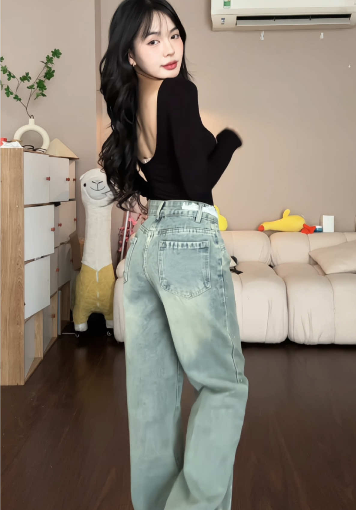 Bling bling ✨✨ #xuhuong #foryou #viral #tryon #outfit #jeans #imentertainment 