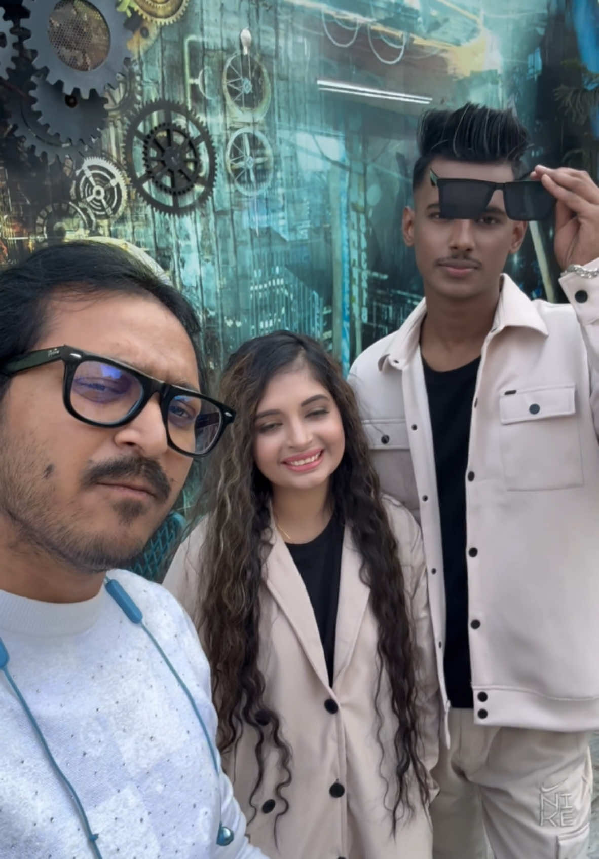 #এক_দেখায়_তোকে_আমার_মনে_ধরেছে #আমার_নতুন_মিউজিক_কে_কেদেখেছেন @Robayed Ahmed @Sumaiya Khan #shuvromehrazz 