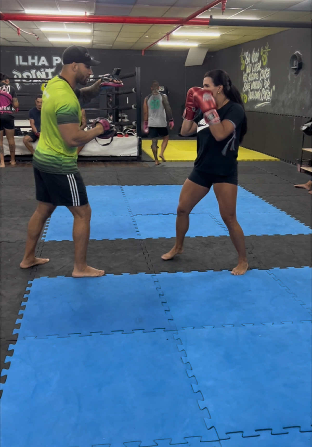 A brabinha foi de manha hoje 🤩🔥👊🏼 @euluanapugnaloni #muaythai #muaythaigirl #nakmuay #fortaofightteam #saudefisica #saudemental #fighter #luta #viral #foryou #foryoupage #fy #fyp #ilhadogovernador #riodejaneiro