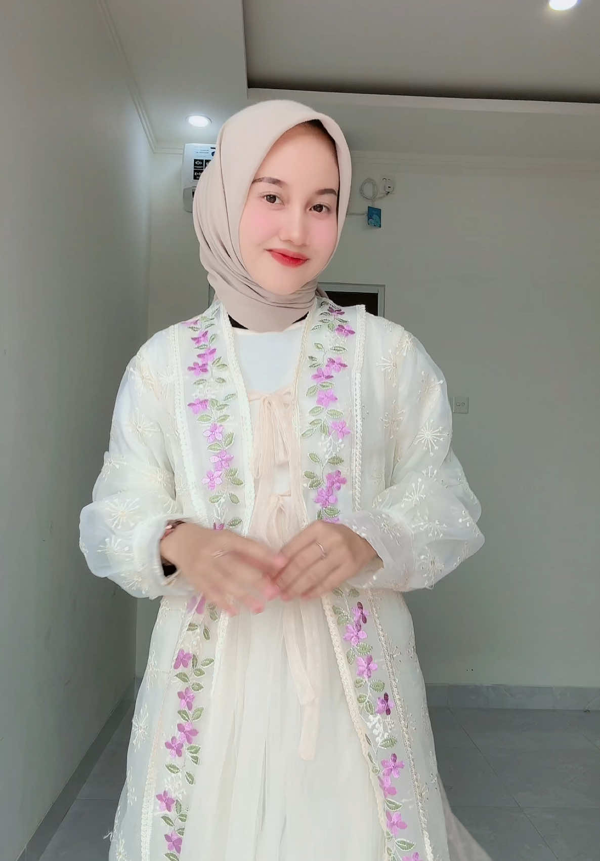 DRESS LEBARAN 2025 #megaguncang1212 #outfitlebaran2025 #fatunhijabs #outfitlebaran #wibgajiansale 