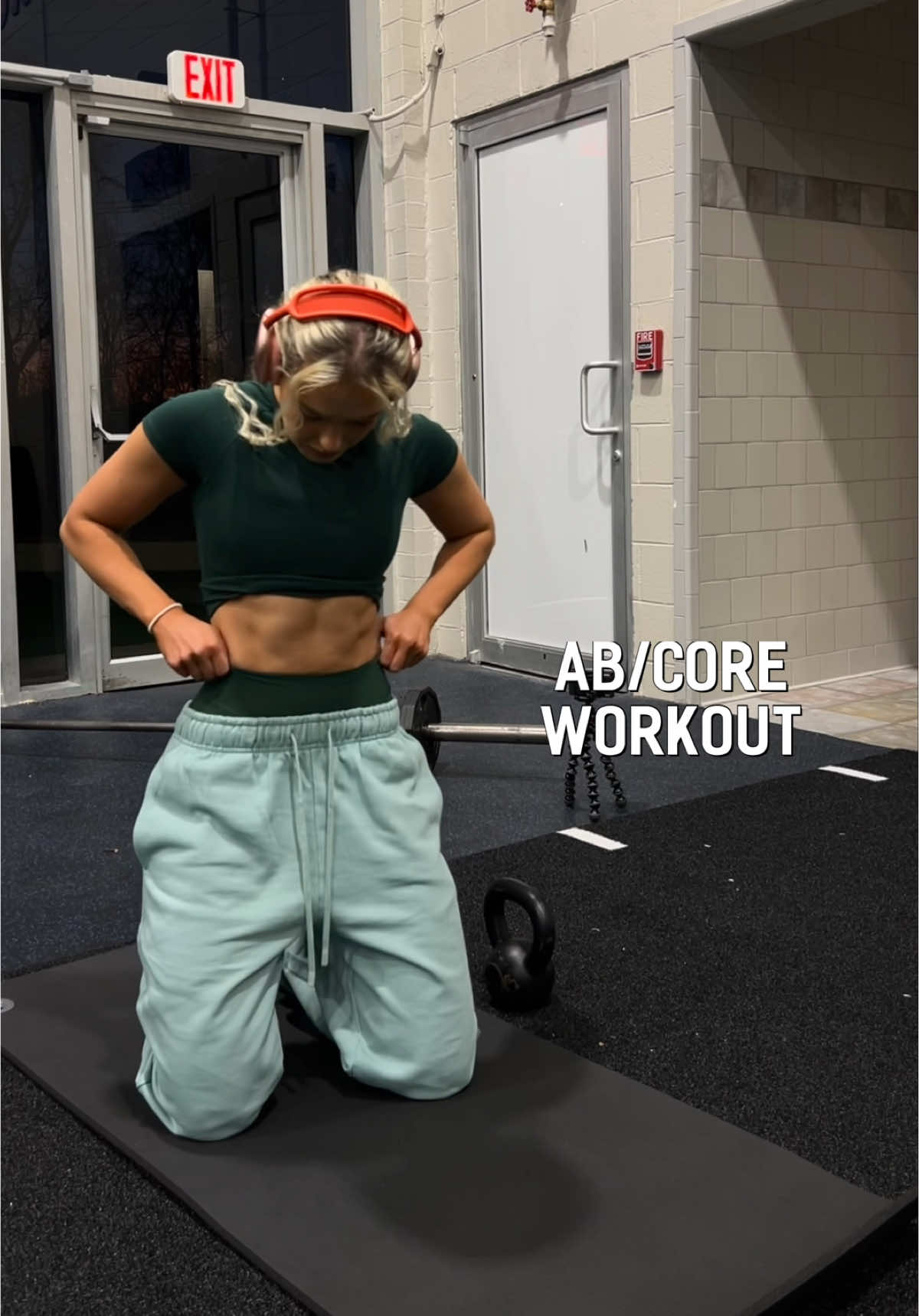 Save this Ab/core workout routine 30secs each movement repeat 3-4x #coreworkout #abworkout #abs #absworkout #workout #circuittraining #core #FitTok #gymmotivation #yzxcba #workoutroutine 