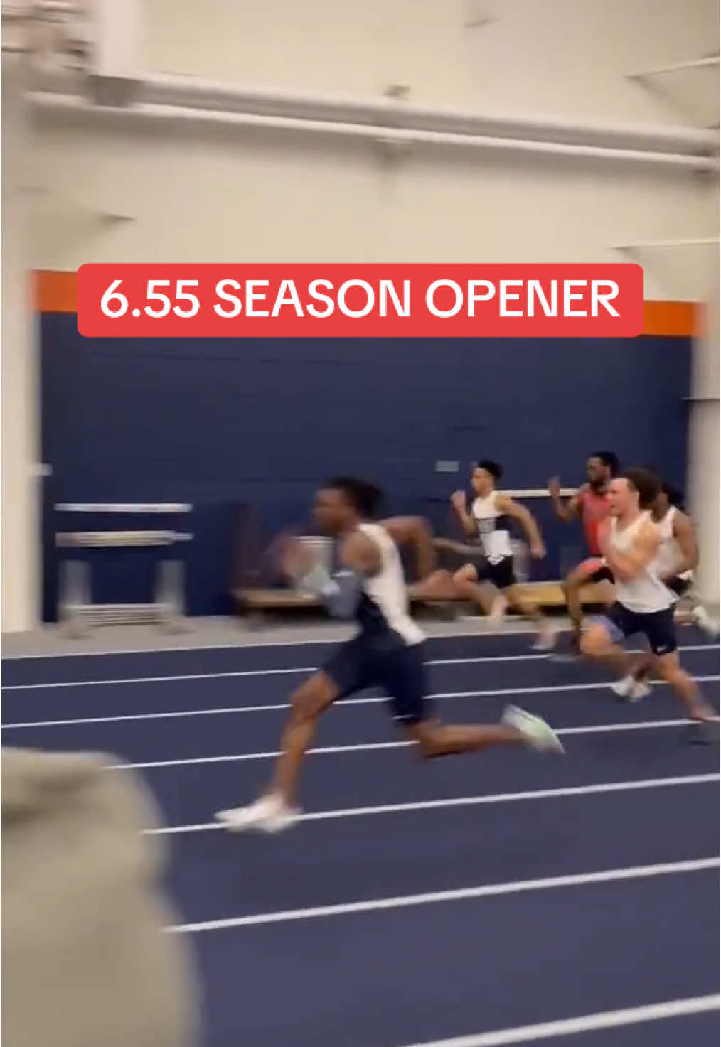 Ahead of the pack 😮‍💨🔥 (Via @ajani ) #sprinter #athlete #Running #track 