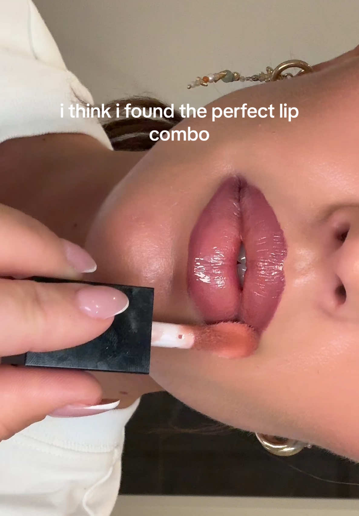 do you agree?🥰 #lipcombo #lipgloss #makeup #fyp 