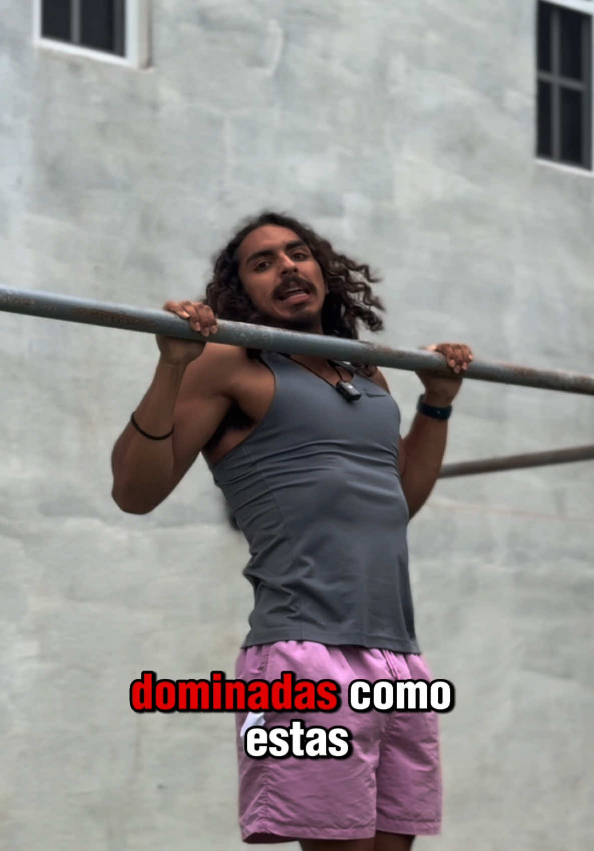 ¿Puedes hacer dominadas?#gym #calistenia #calisthenics #ejerciciosencasa #dominadas 