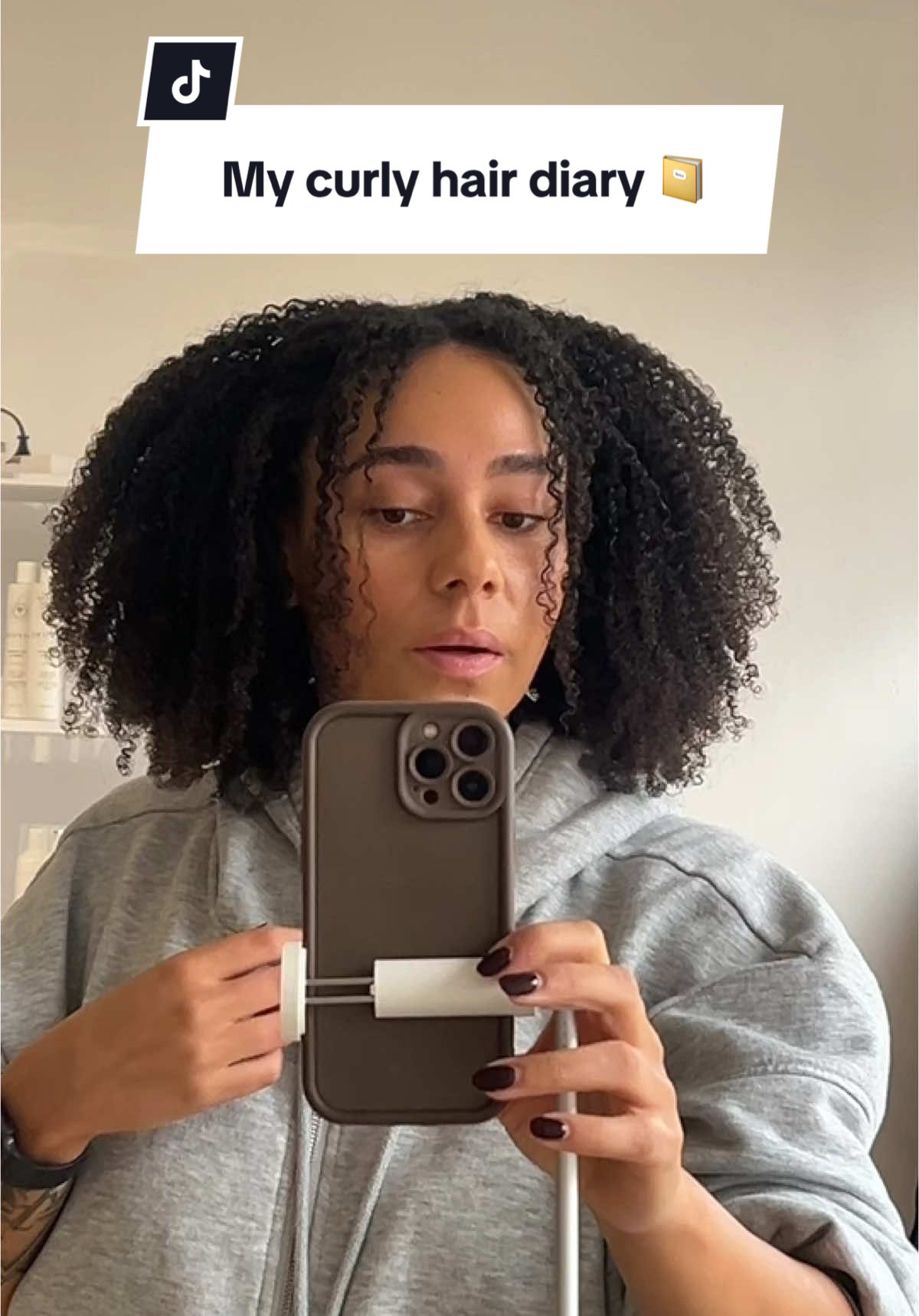 Mijn wash & go op dag 1 vs dag 5, resultaten zullen voor iedereen verschillen 🧘🏽‍♀️ #naturalhair #type4 #krullendhaar #type4naturalhair 