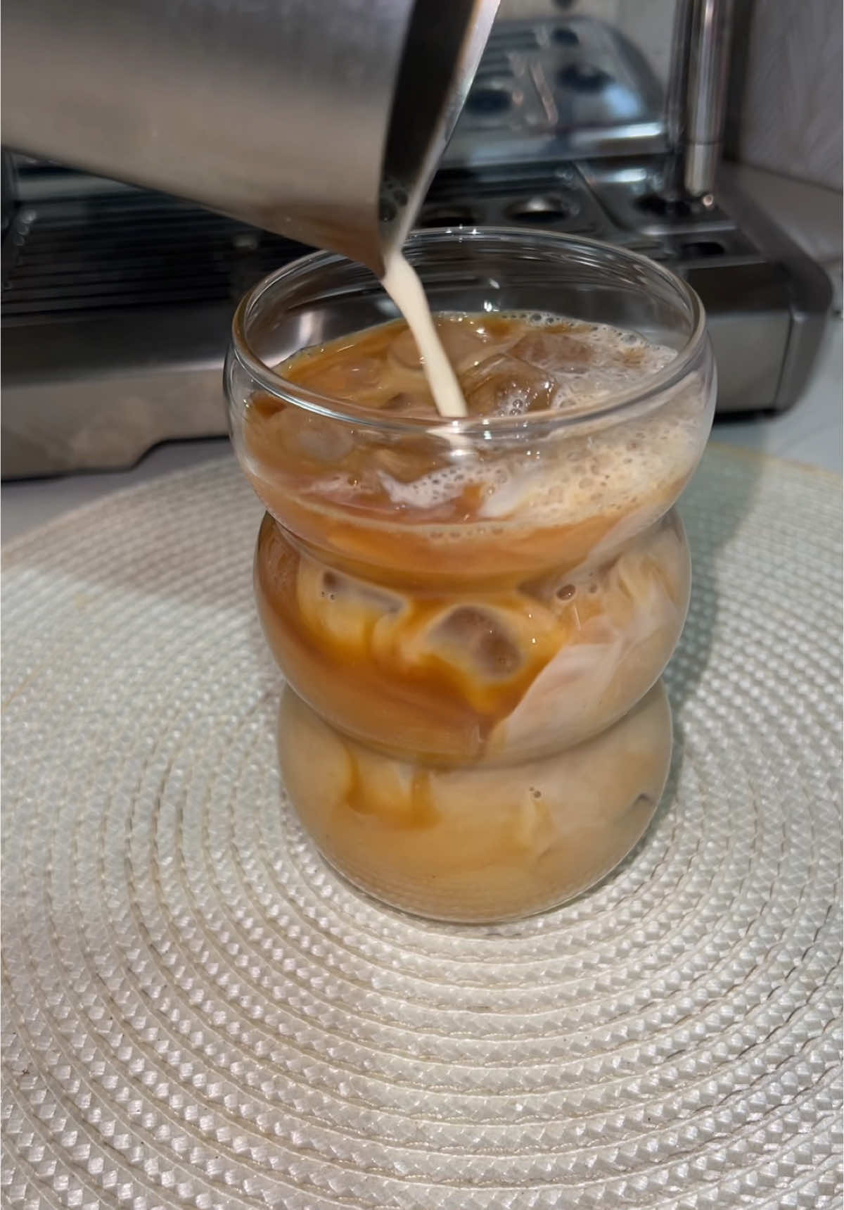 This bubble cup is available in our store🫧 link in bio 🔗  https://luxyhomestore.com #tiktokmademebuyit #tiktokfinds #tiktokviral #coffeecups #tiktokfinds2024 #giftideas 