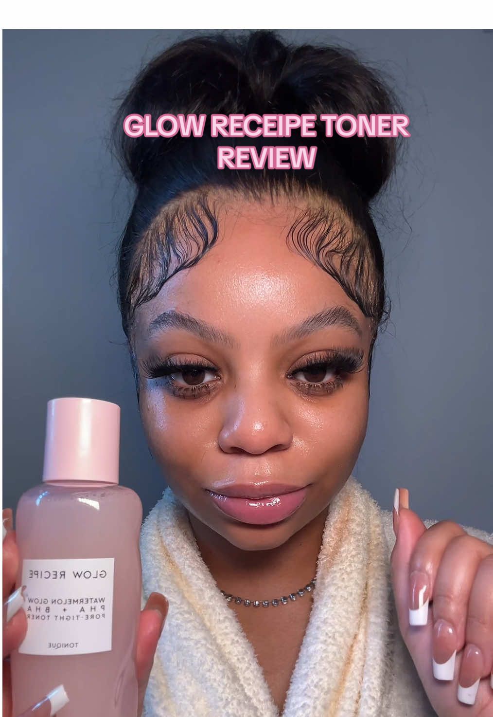 Korean skincare is the best ✨Glow recipe watermelon drop pore tight AHA toner @Glow Recipe  🍉💕 #skincareasmr #asmr #satisfyingsounds #skincareroutine #skincareforacne #glowrecipe #glowrecipewatermelonglow #toner #koreanskincare #BeautyTok #cleangirl #makeuptok #pinktok 