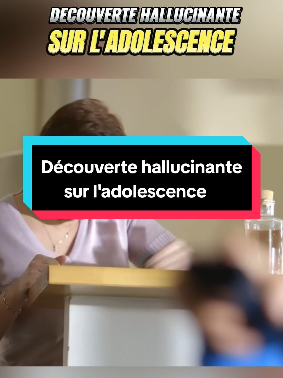 Découverte hallucinante sur l'adolescence #groland #sketch #rire 