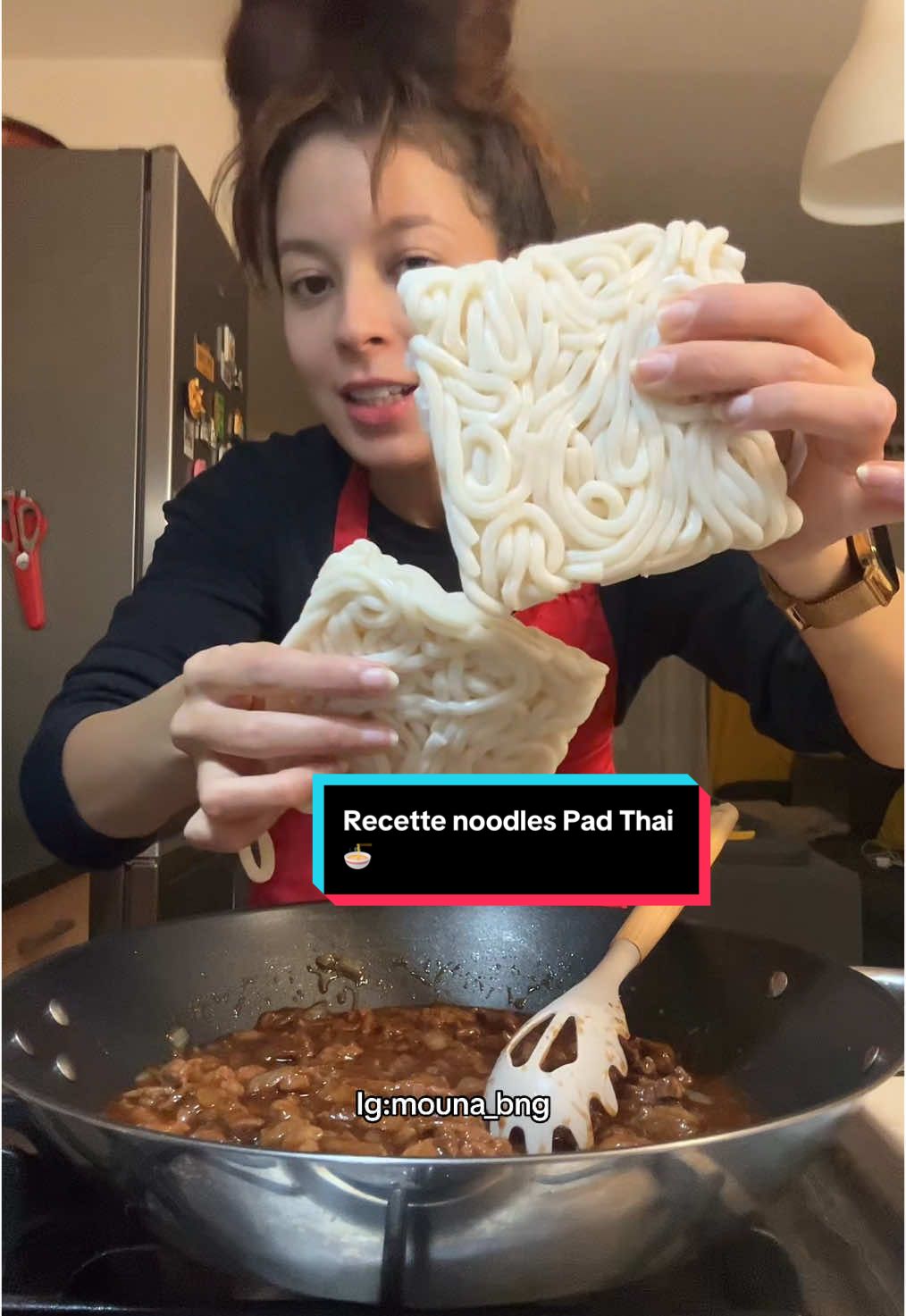 Let’s cook noodles Pad thaï🍜👩🏼‍🍳 Fond veau de chez @SWEETCHEF 🥩  #cooking #fyp #viral_video #explore #Recipe #recette #noodles #padthai #thailand #treanding #videoviral #girl #dinner #🍜 #nouilles #chef #FoodLover #tik_tok #mounabng #foru #idea #beef #sauce #france #pourtoi #tiktokfood #tiktokfrance #cuisine #paris #maroc #dubai #daily #algeria #اكسبلور #طبخ #وصفات #افكار #عشاء #الشعب_الصيني_ماله_حل😂😂 #فرنسا🇨🇵_بلجيكا🇧🇪_المانيا🇩🇪_اسبانيا🇪🇸 #المغرب🇲🇦تونس🇹🇳الجزائر🇩🇿 #نودلز 